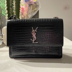 Saint Laurent Monogram Sunset Medium In Crocodile